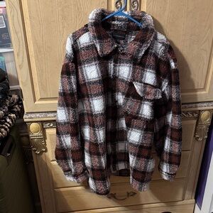No Boundaries Plaid Sherpa Jacket
